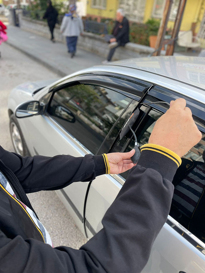 Hayrabolu Oto Kilitçisi